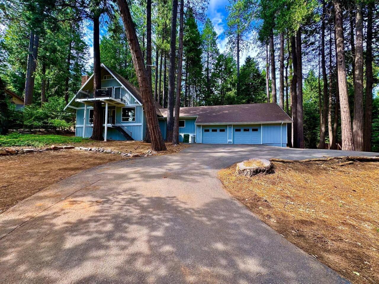 Cabin In The Trees-Game Room Pollock Pines Exterior photo