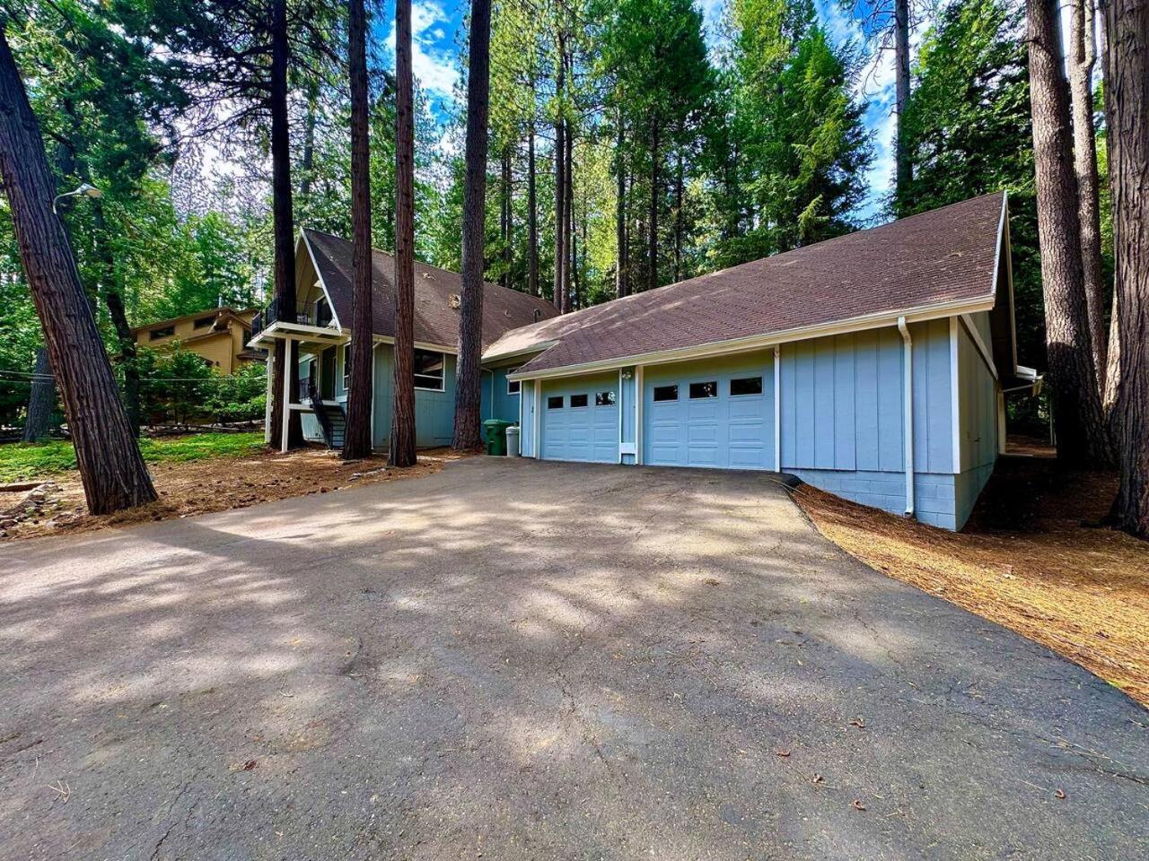 Cabin In The Trees-Game Room Pollock Pines Exterior photo
