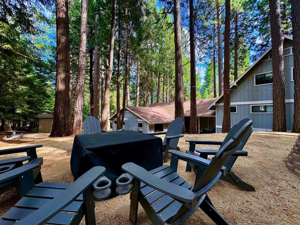 Cabin In The Trees-Game Room Pollock Pines Exterior photo